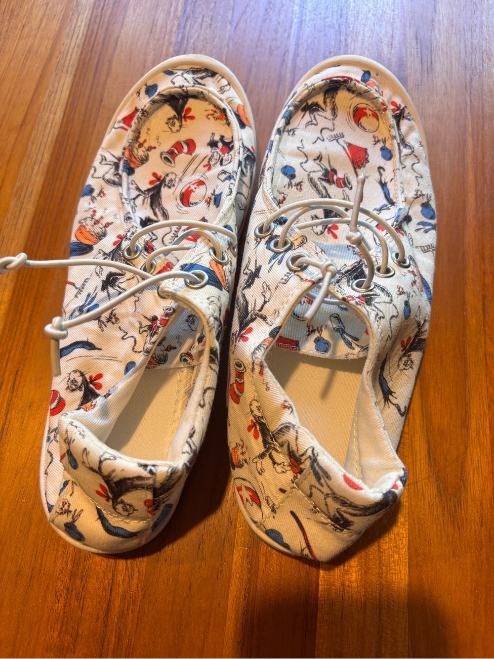 Dr Seuss Cat in the Hat Shoes Women’s 7.5